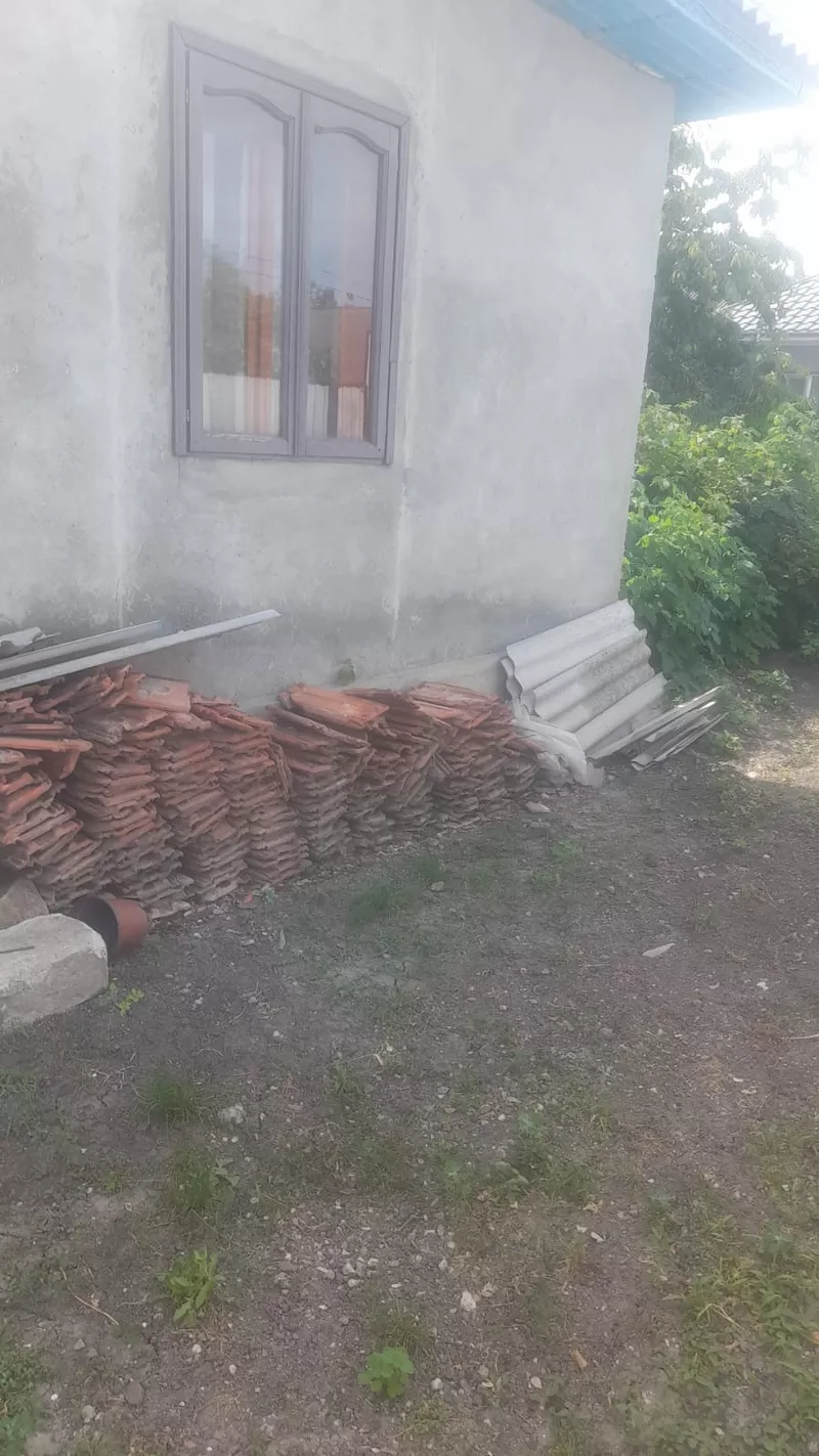 СРОЧНО ПРОДАЁТСЯ дом в г. Единцы,  ул. Хотинулуй,  76,  60 м² 4